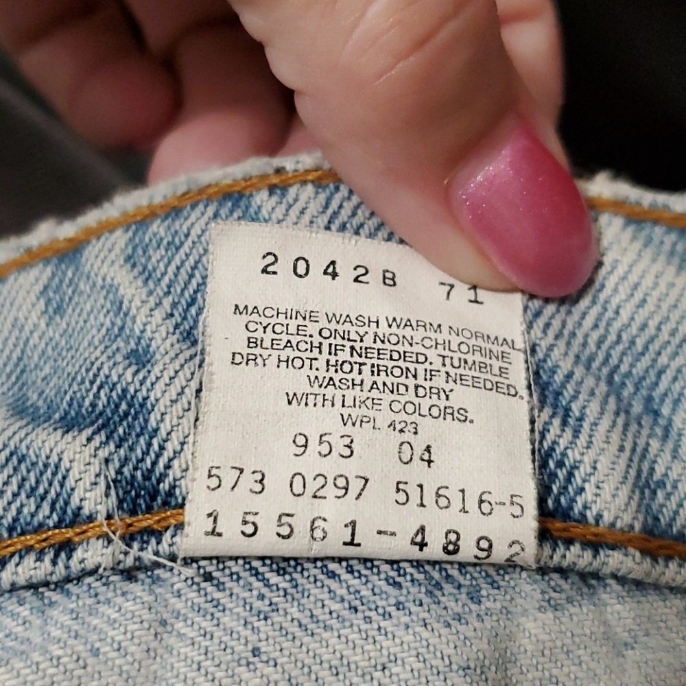 LEVI'S loose fit Straight Leg distressed 12 Med. - Picture 6 of 14